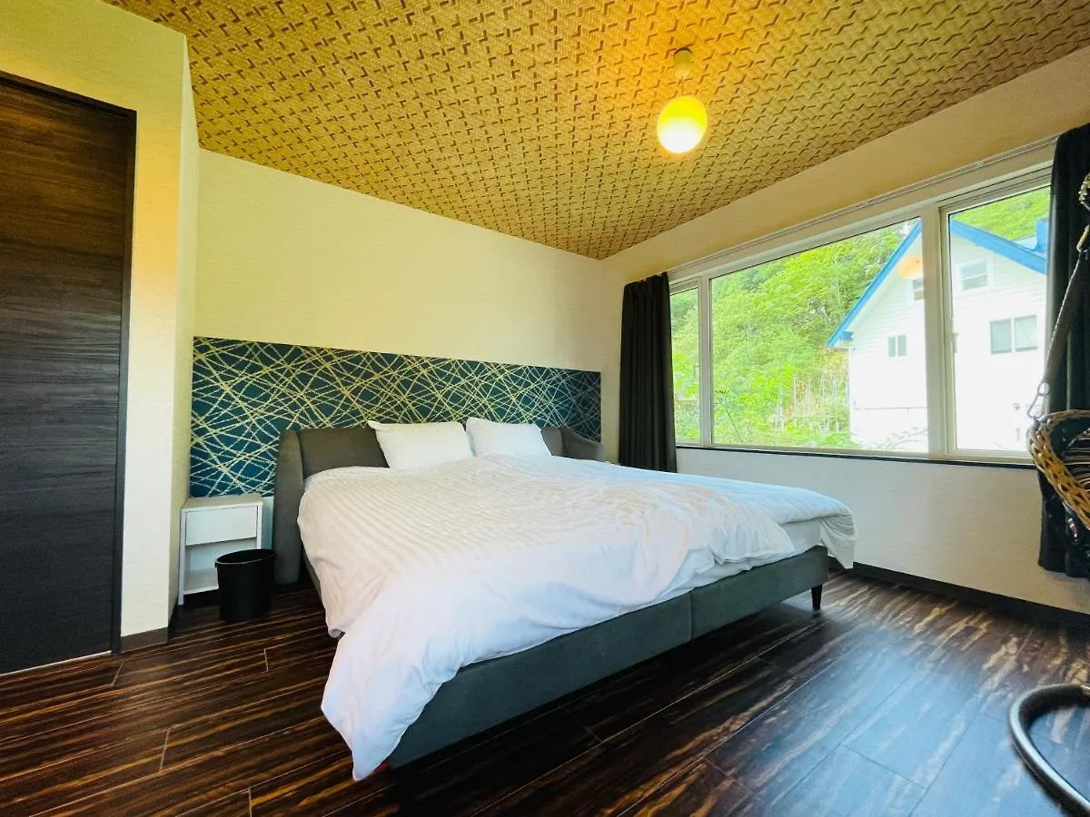 Niseko Hotel Kiraku Kame 0*,  Japonsko